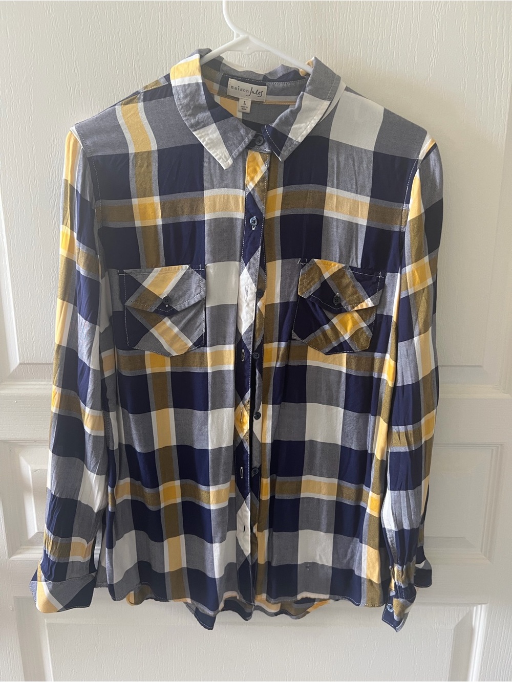 Women’s Large Maison Jules Black, Yellow, & White Plaid Button-Down Shirt - Picture 8 of 9